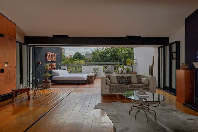 Polaris Suite outside view with rolling king bed on terrace