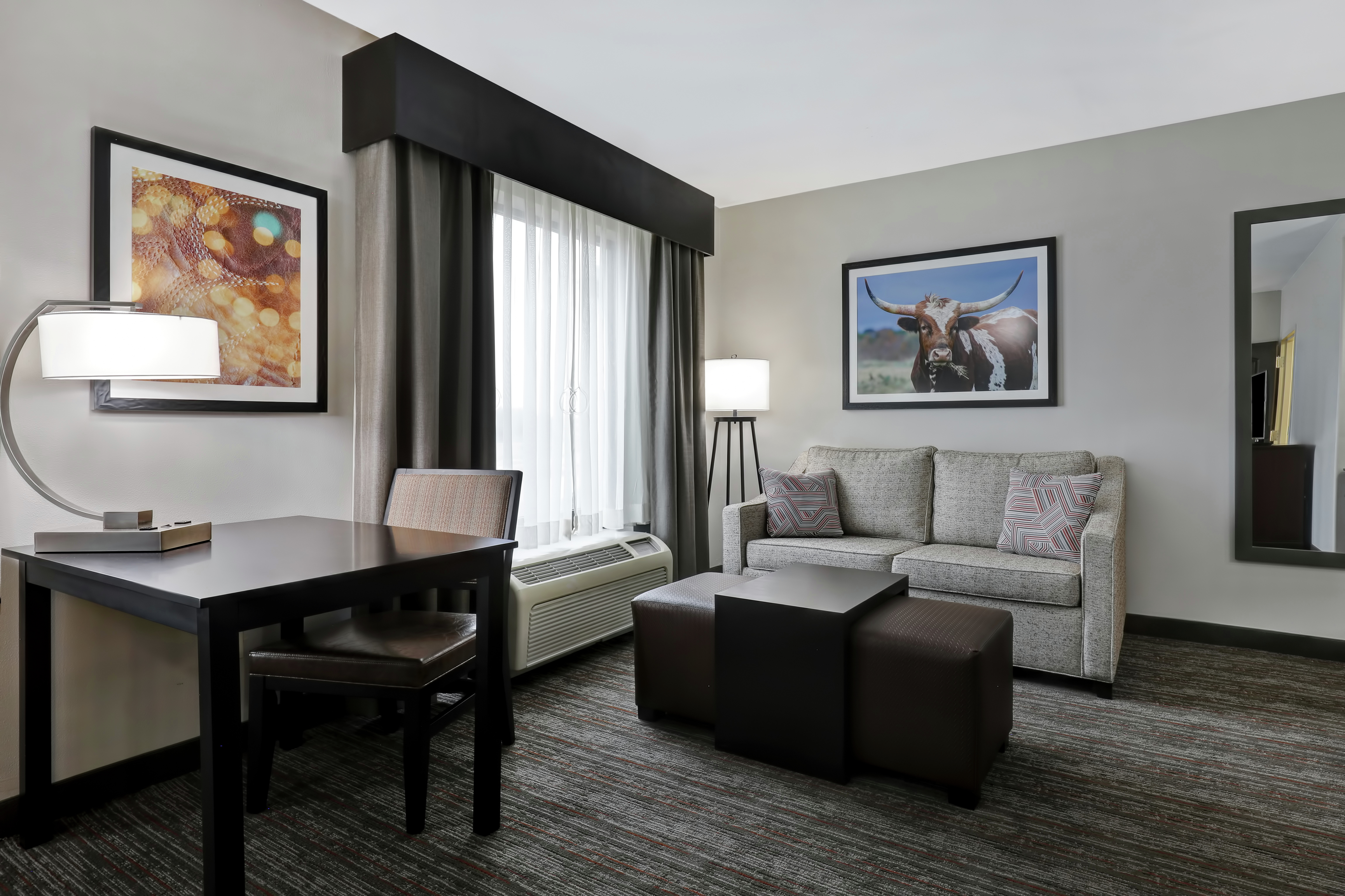 Accessible Guestroom Lounge Area 