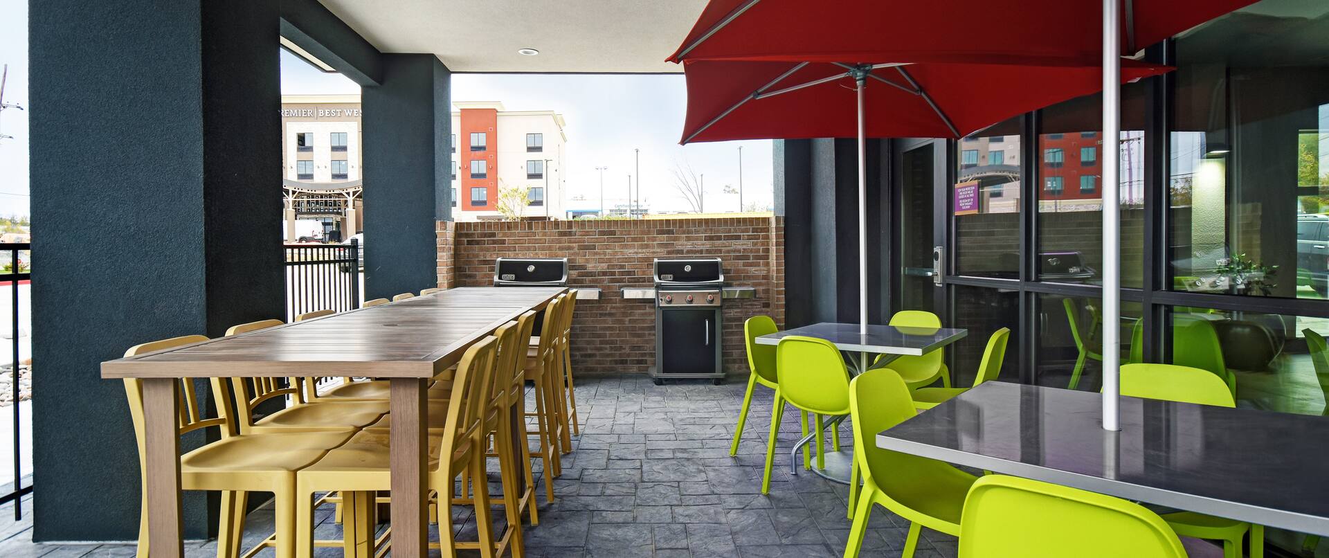 Patio With Barbeques 