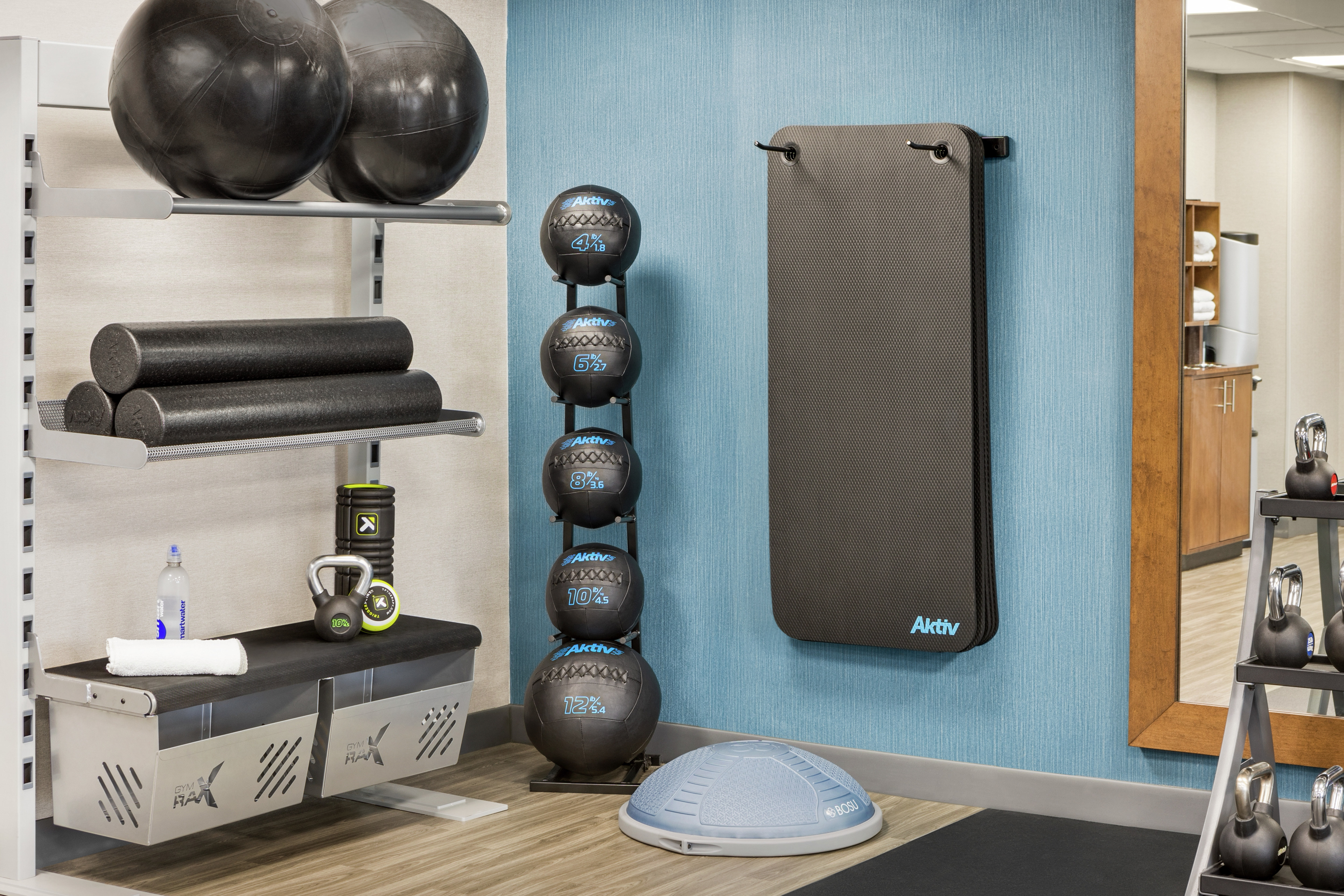State of the art fitness center featuring an ample selection of exercise equipment