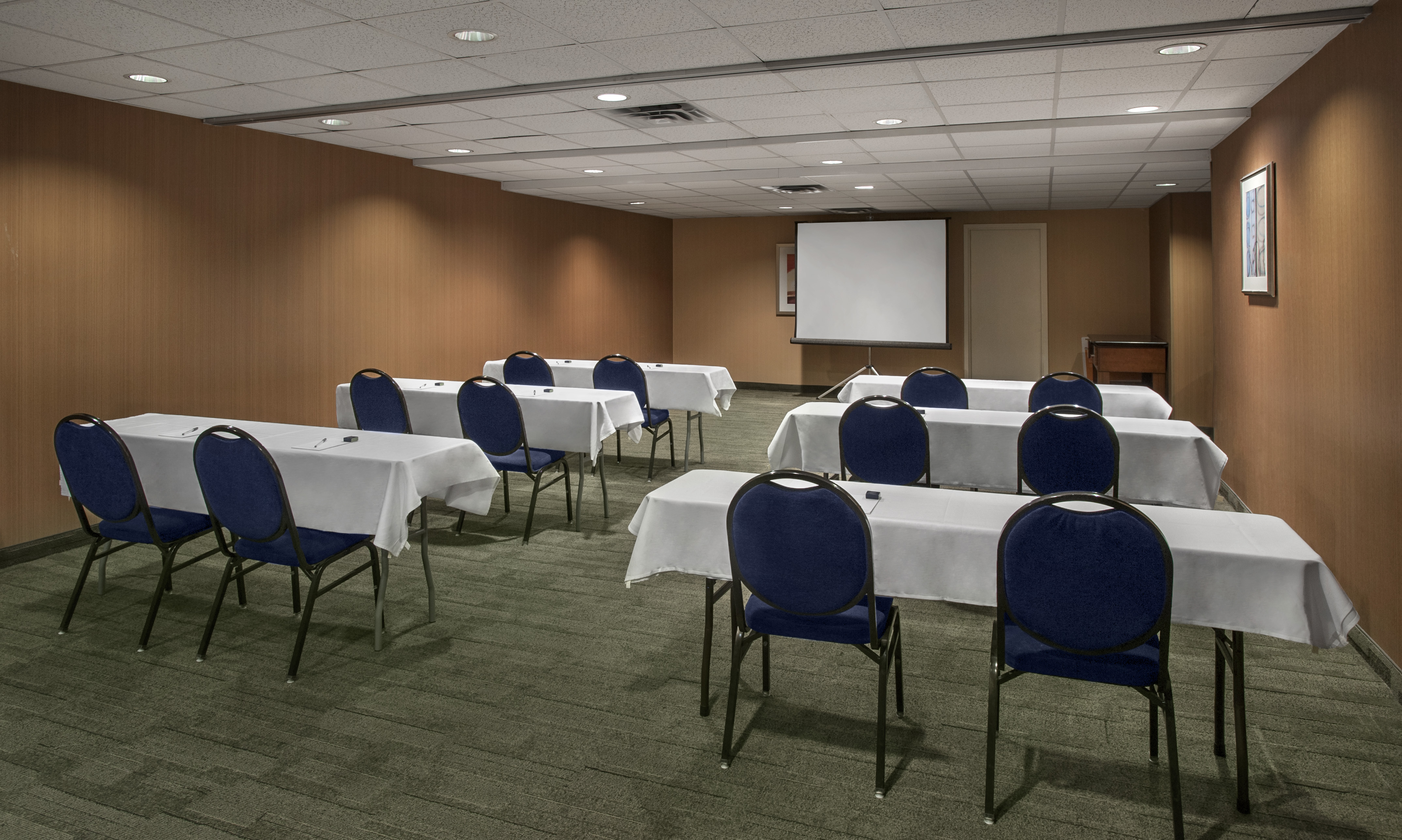 Meeting Rooms 