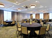 Tennessee Room with Round Table Seating