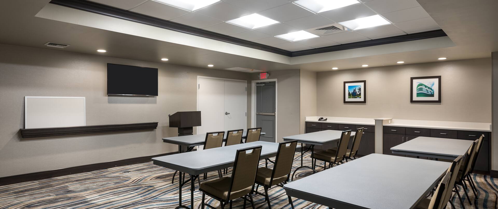 Meeting Room Classroom with Wall Mounted HDTV