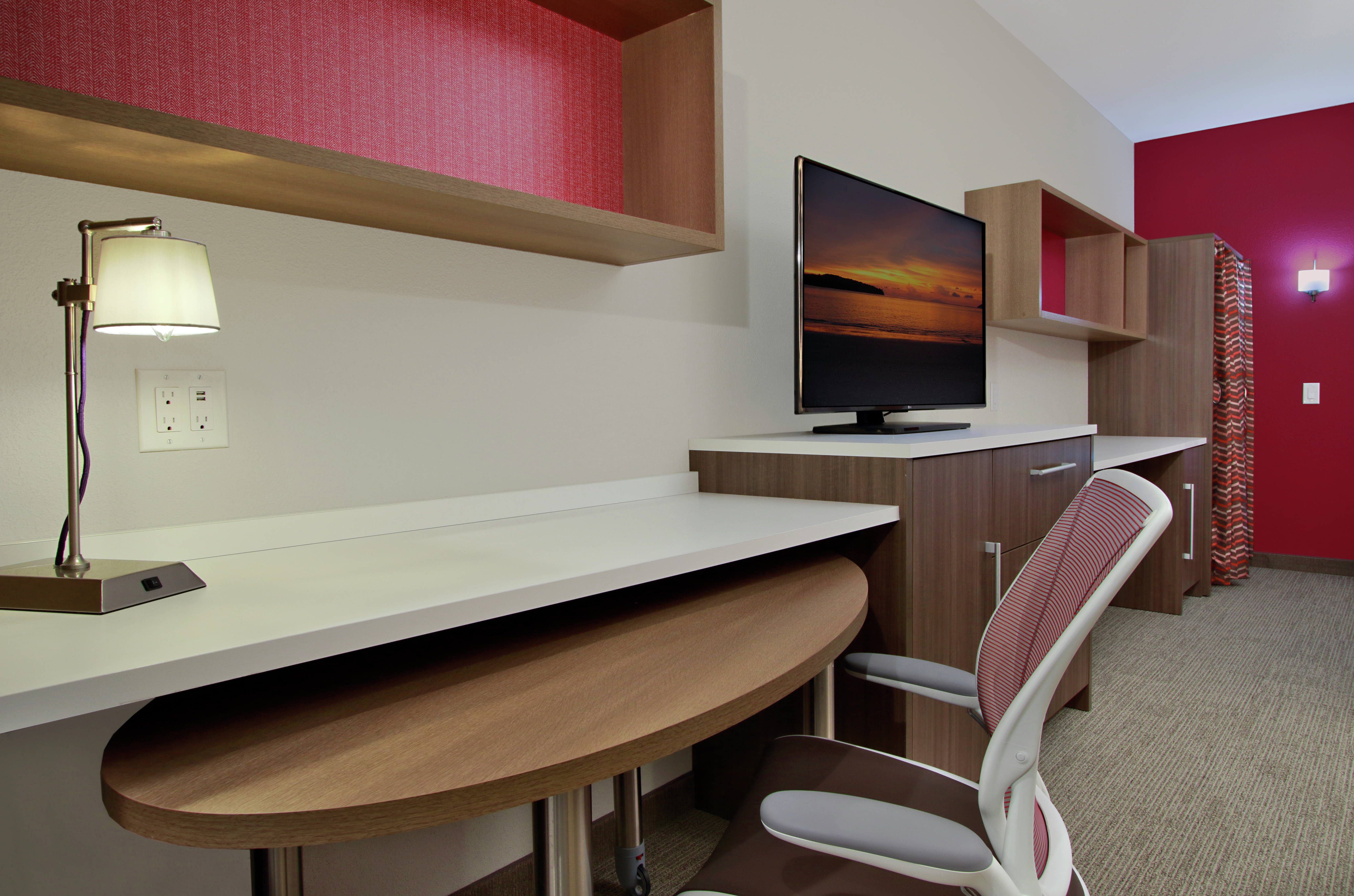 Suite Work Desk With HDTV