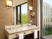 King Guest Room With A Balcony Bathroom View