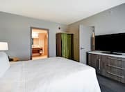 Accessible Suite with Queen Bed and TV