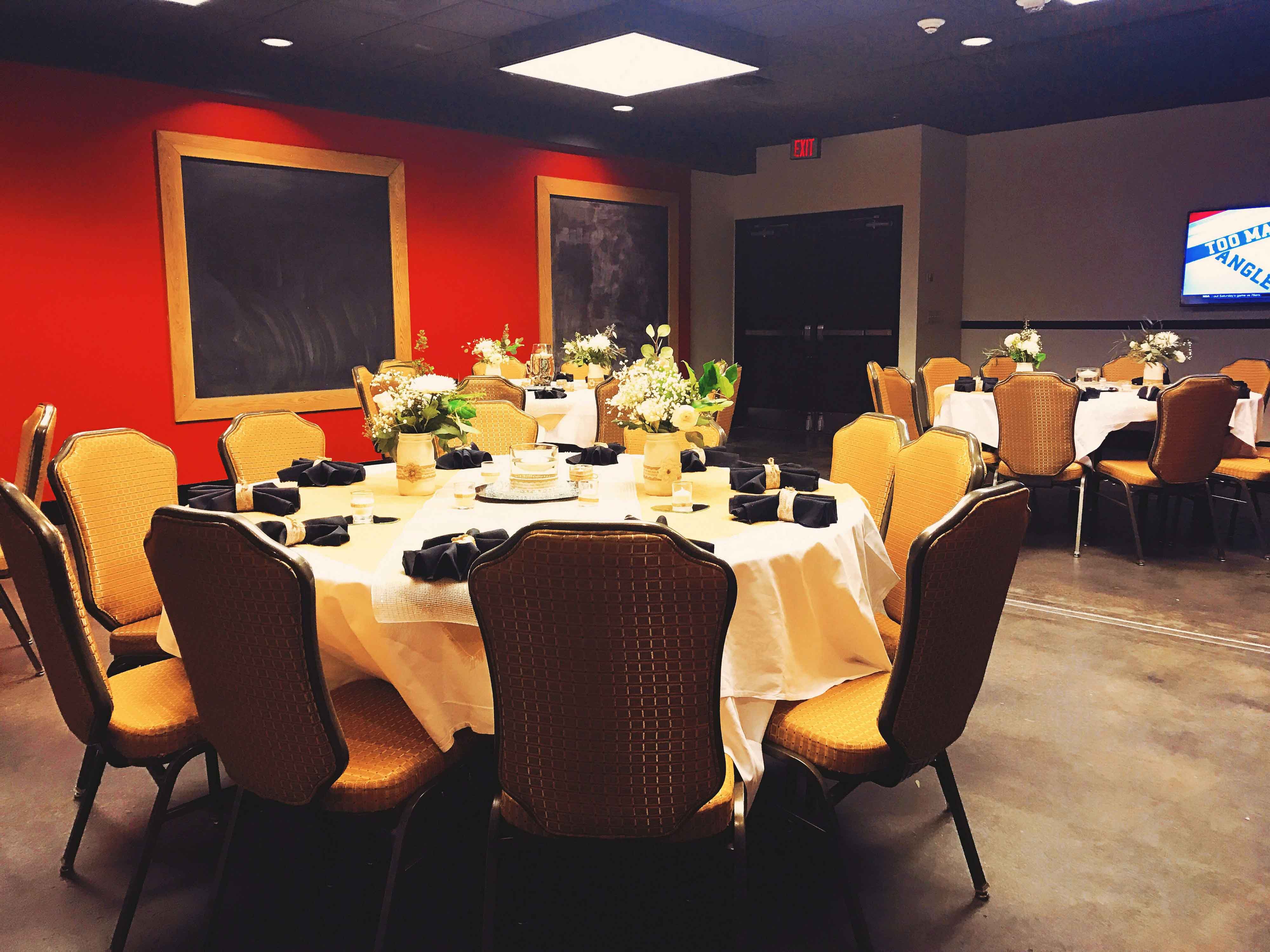 Private Dining Room with Roundtables