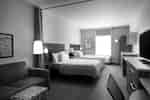 2 Queen Beds Studio