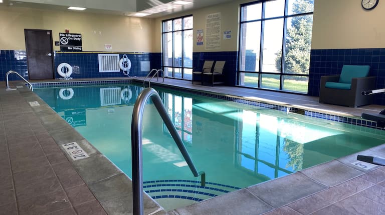 Hampton Inn Minneapolis/Shakopee indoor pool