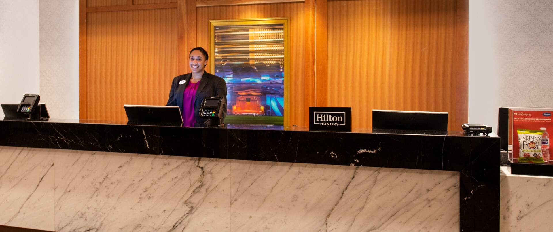 Front Desk With Agent