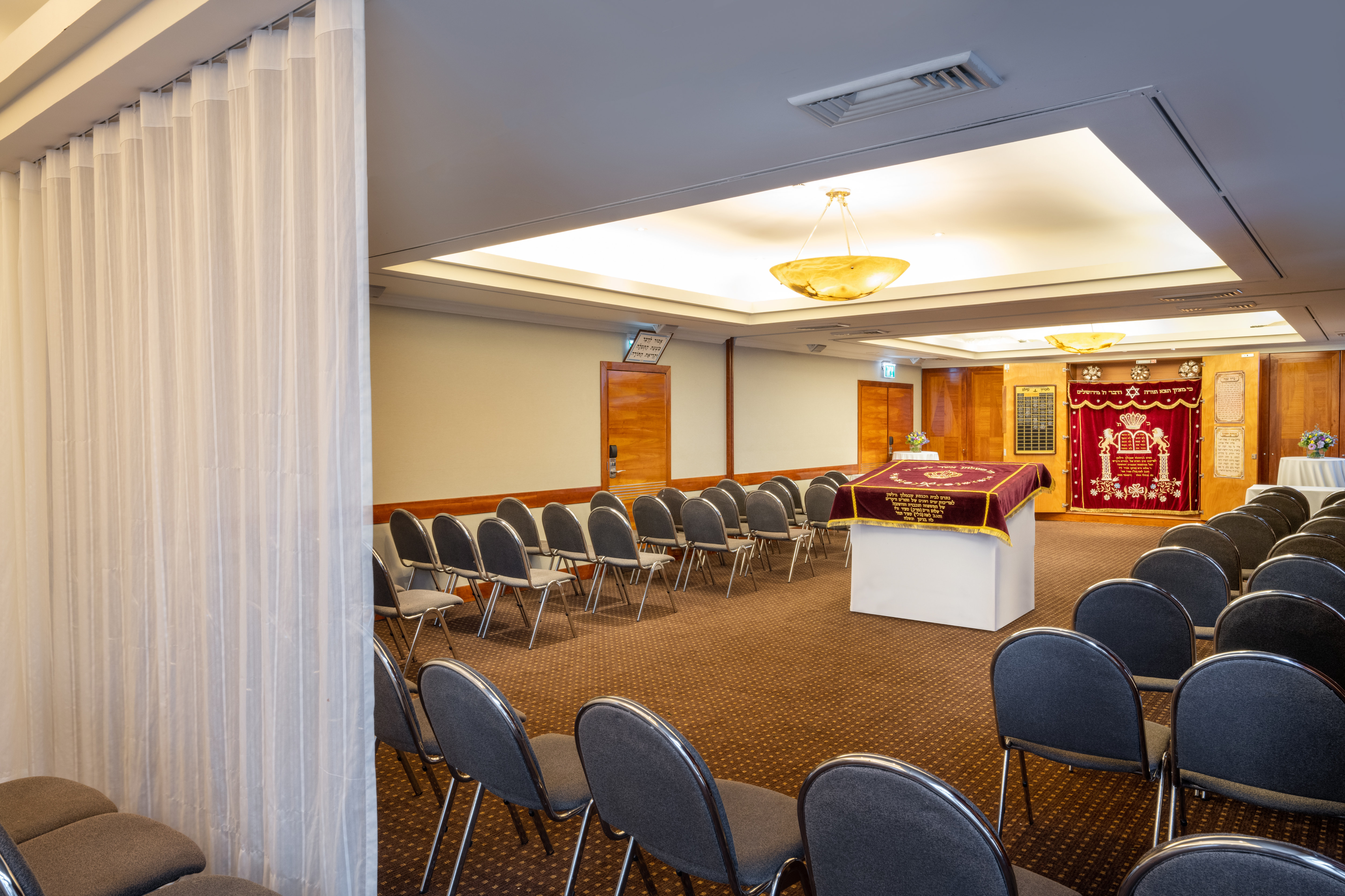 Meeting Room With Synagogue Set Up