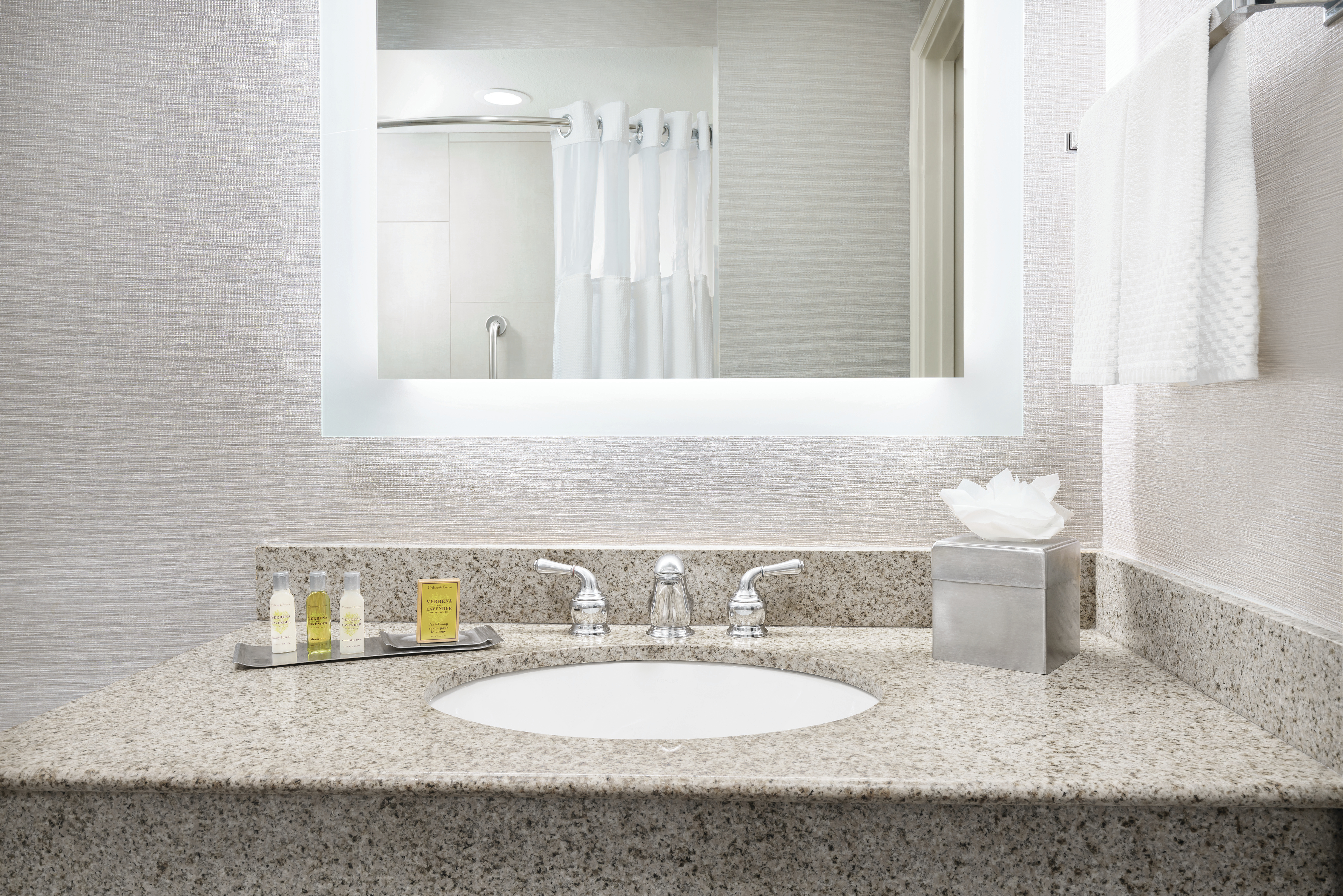 Marble Bathroom Vanity with Amenities
