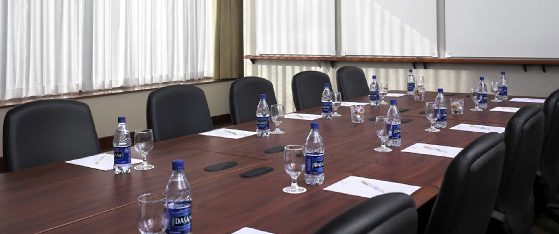 EMC Boardroom Style Meeting Room