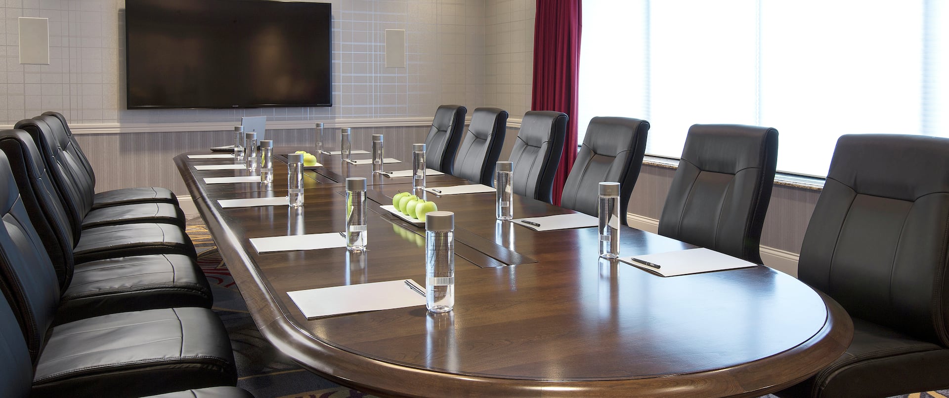 DoubleTree Hotel Boardroom with Table, Office Chairs, and Room Technology
