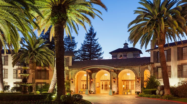 Embassy Suites by Hilton Napa Valley