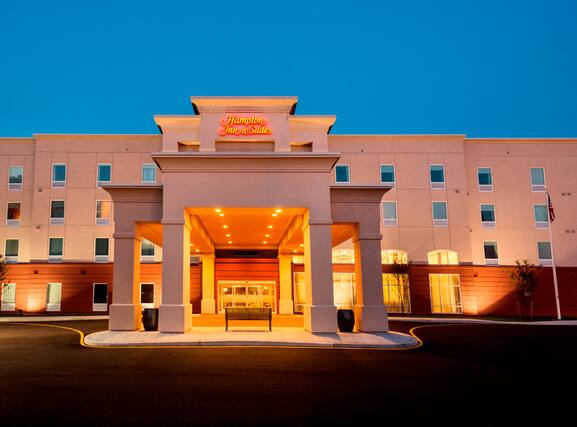 Hampton Inn and Suites Wilmington Christiana - Image1