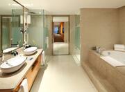 Suites Bathroom