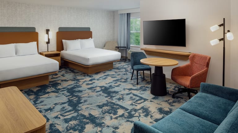 Double Queen Bedroom