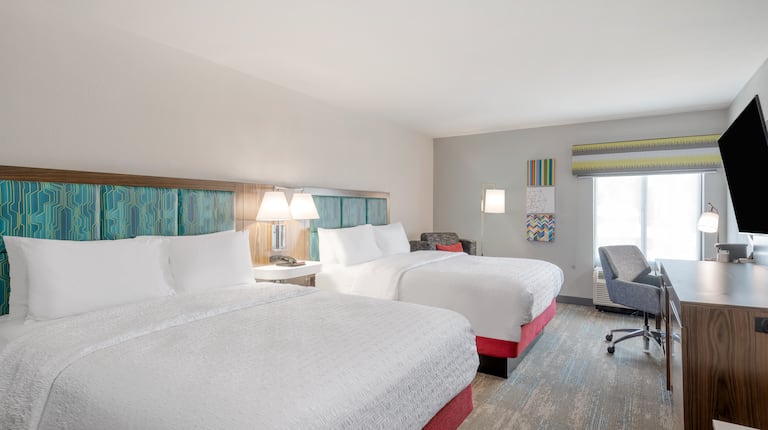 Two Queen Beds in Guest Room