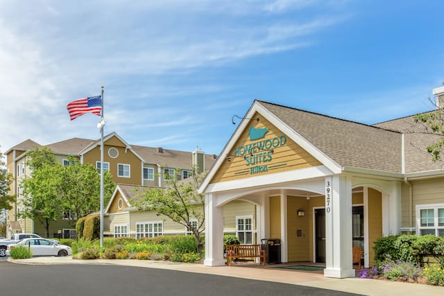 Hotel Exterior in Daytime 