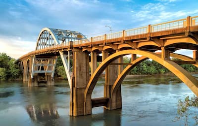 Edmund Pettus Bridge – Selma, AL