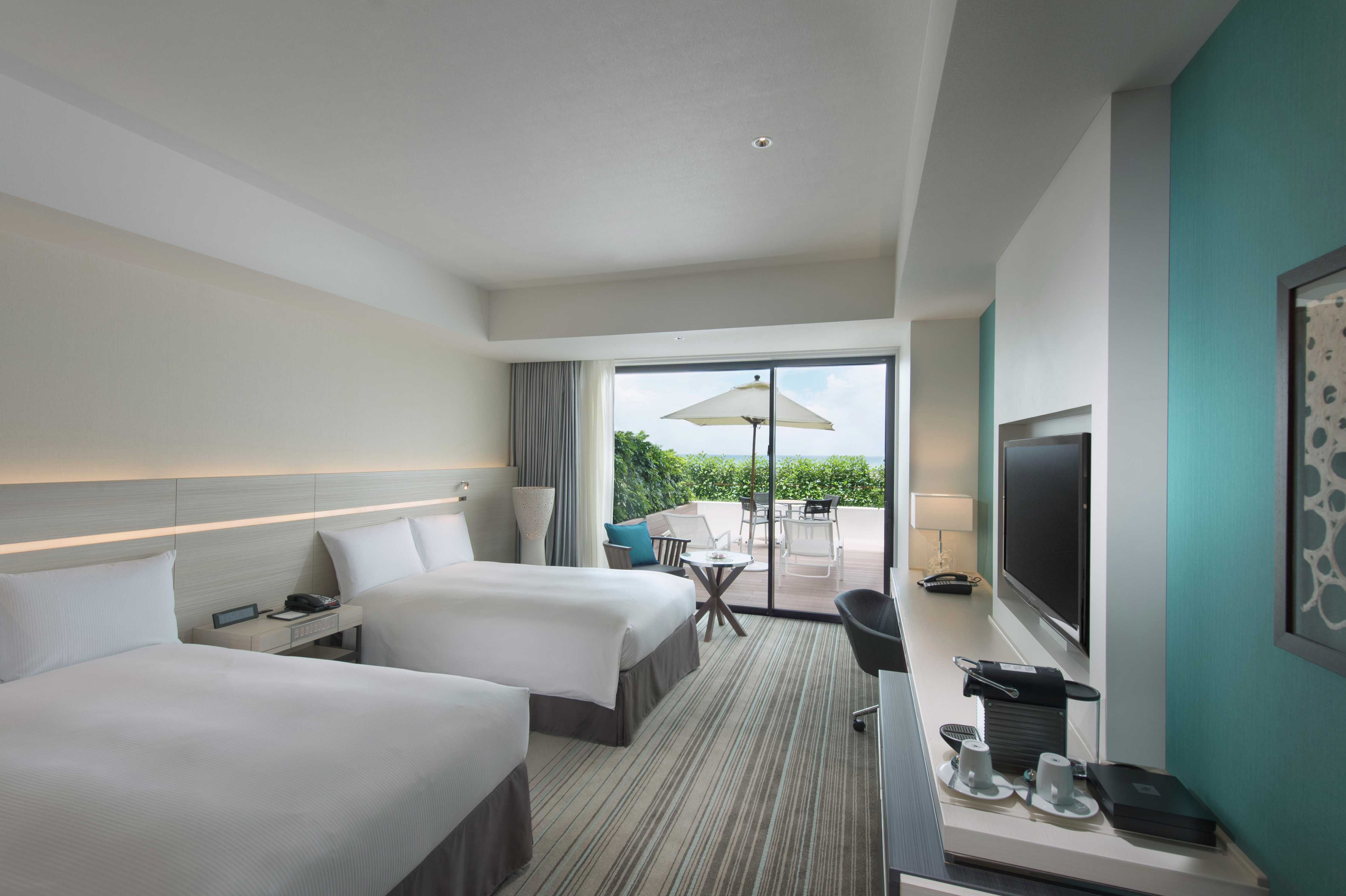 Twin Executive Room with Ocean View and Terrace