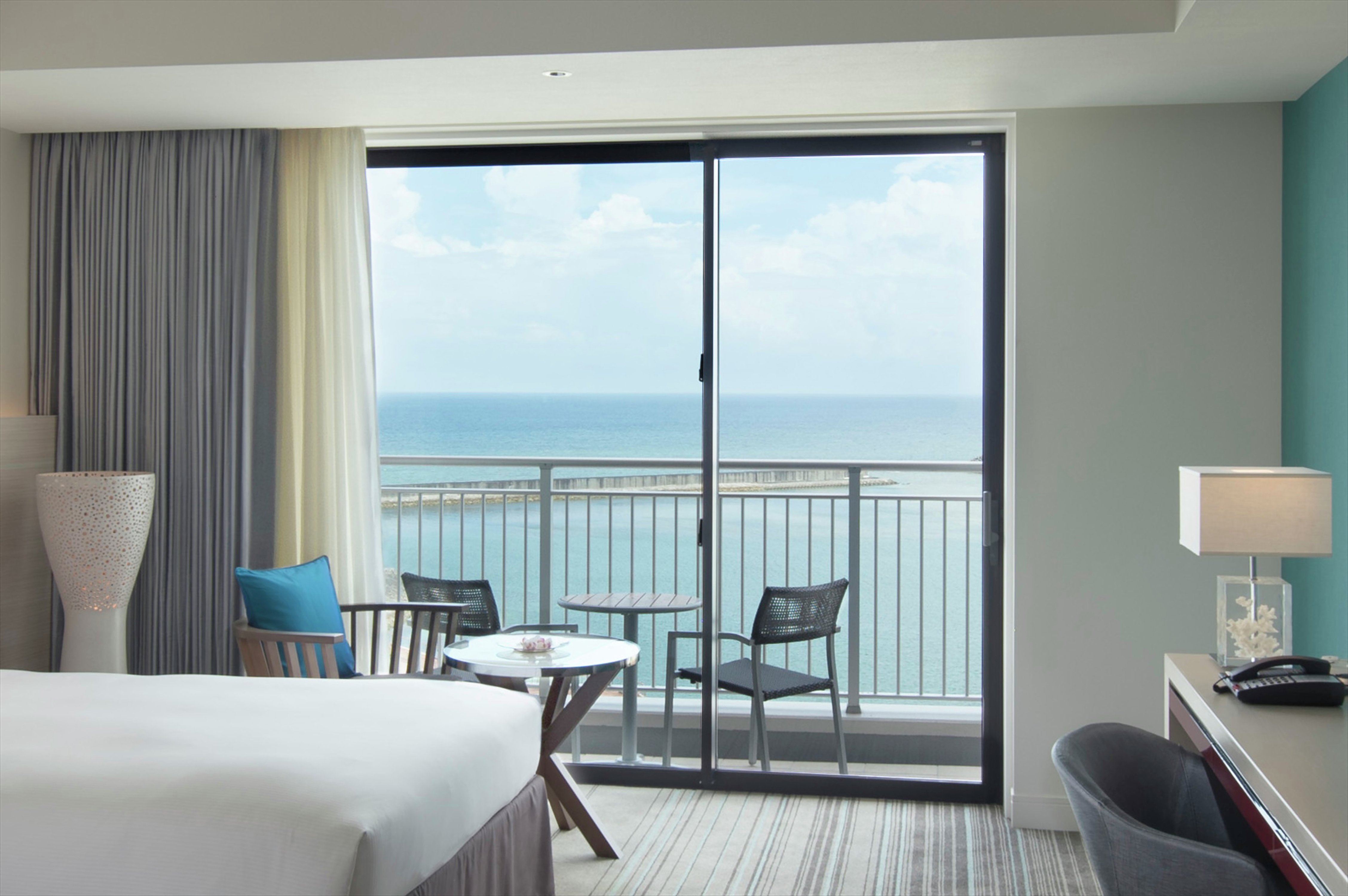 Oceanview Exec Twin Room with Terrace