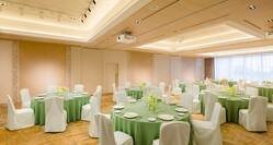 Orchid meeting room in banquet style