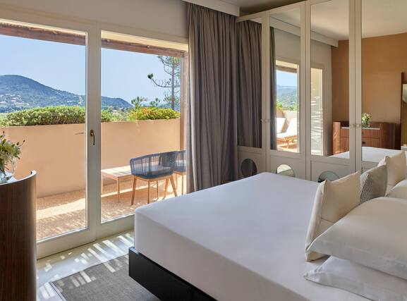 Baia di Chia Resort Sardinia, Curio Collection by Hilton - Image3