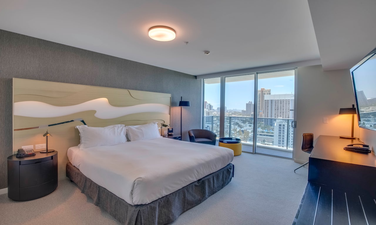 Executive Room located on level 12-15