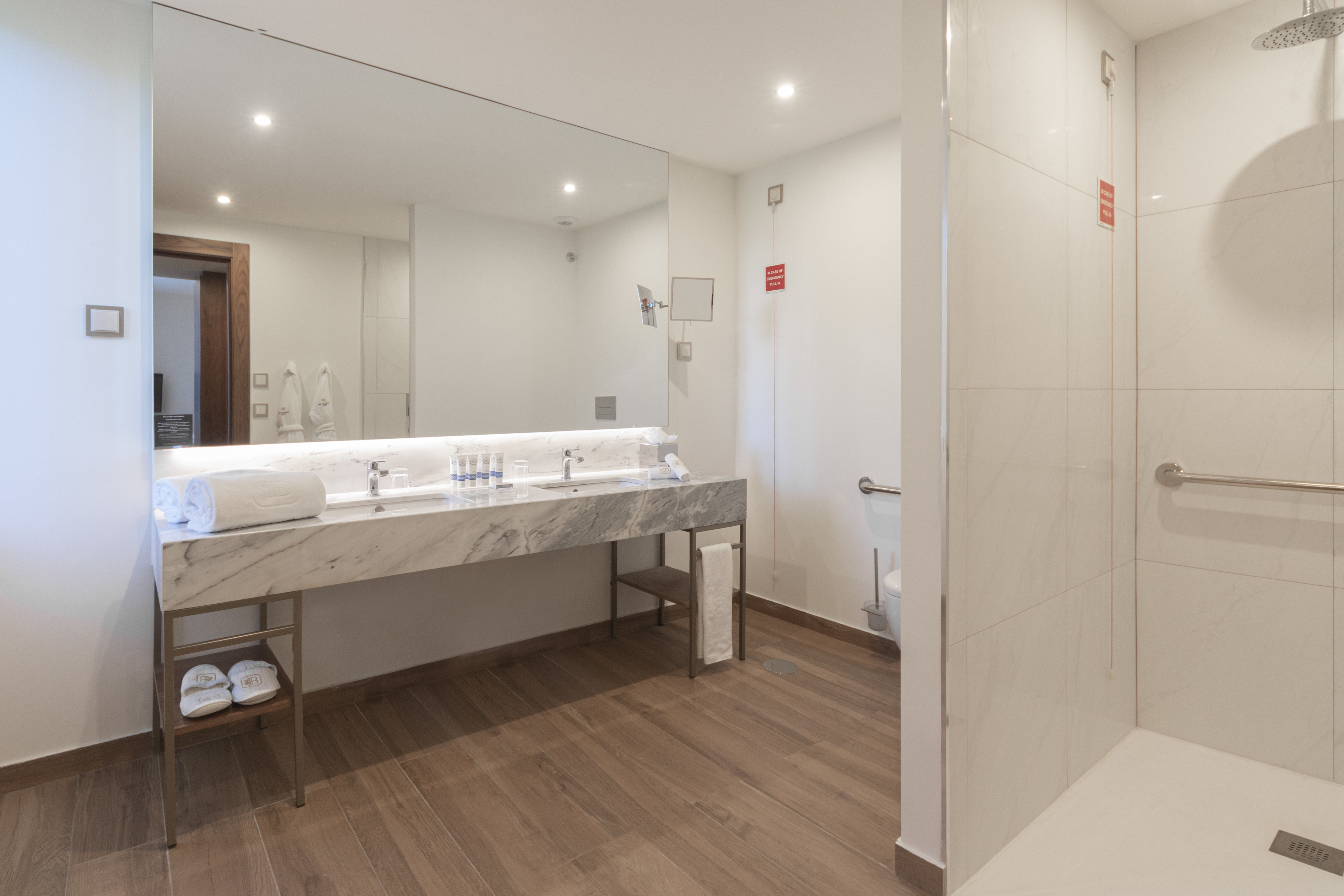 Dual Vanity Bathroom and Roll in Shower