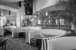 Catch 31 With Large Round Booths