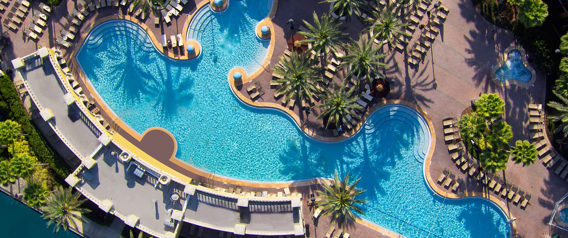 Hotel Outdoor Pool