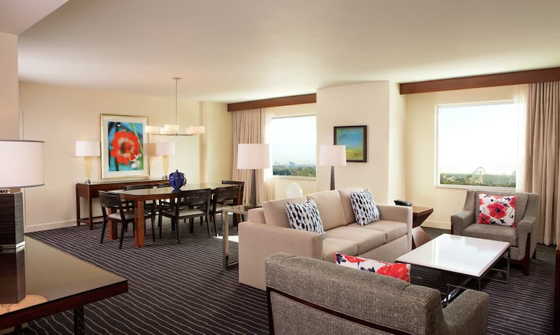 Family Suite Living Area With SeaWorld View-next-transition