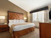 Newly Renovated King Suite