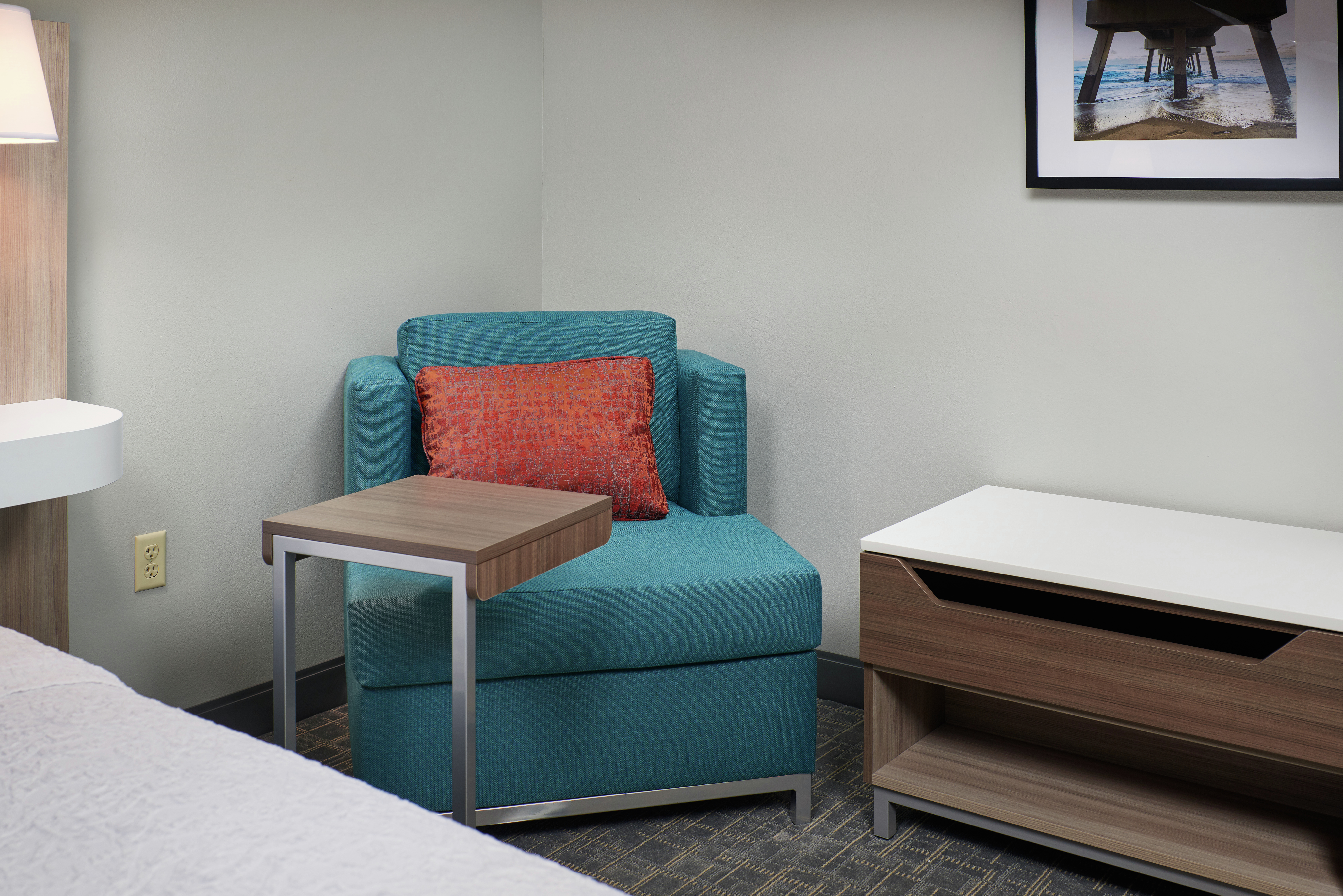  Accessible King Guestroom