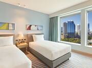 Twin Guest Panoramic City View Room
