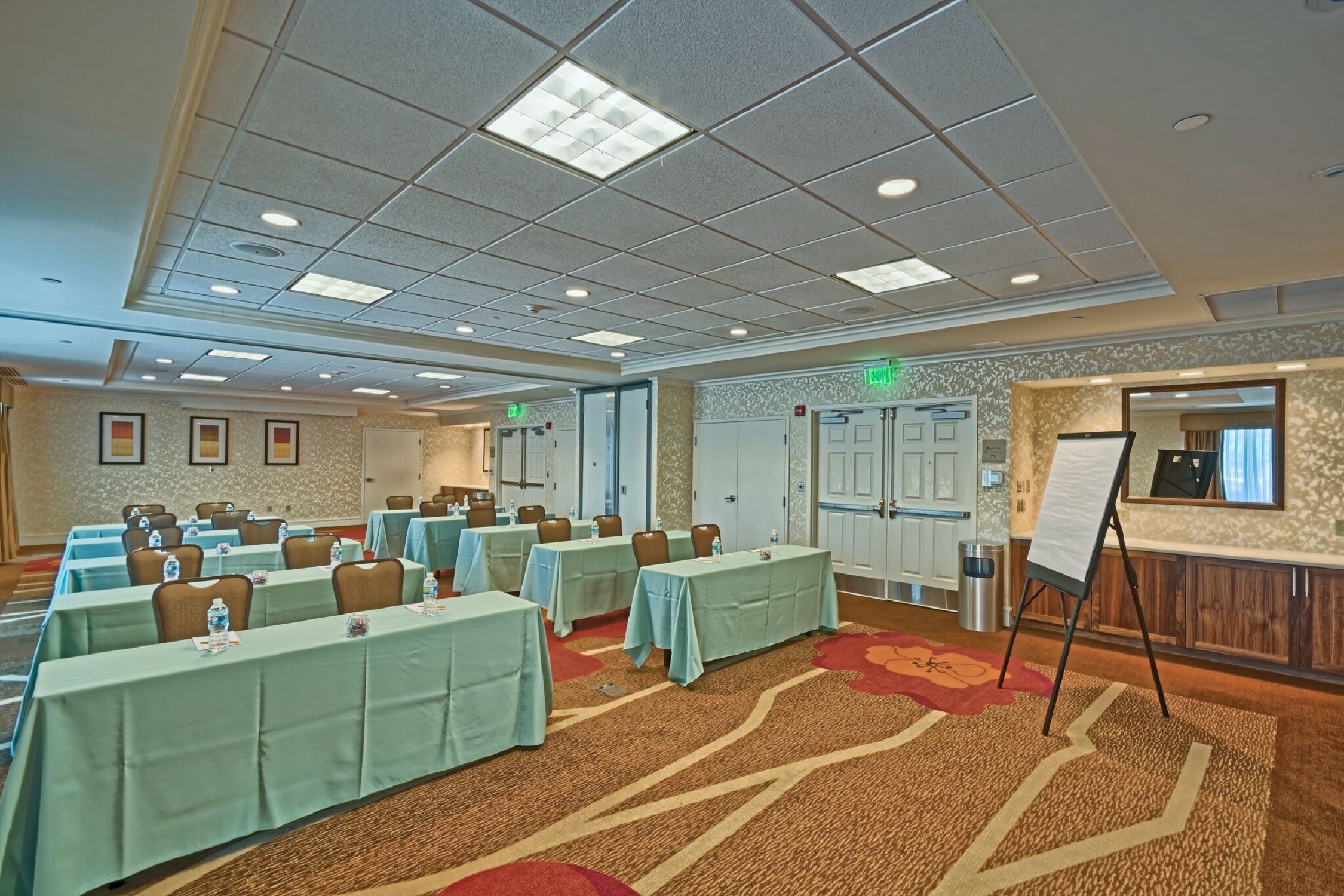 Classroom-Style Meeting Space
