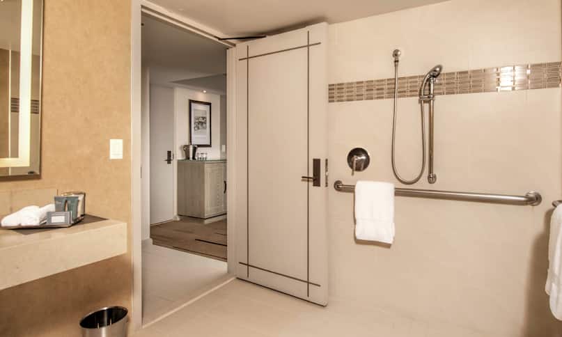 Resort Room Accessible - Roll-In Shower