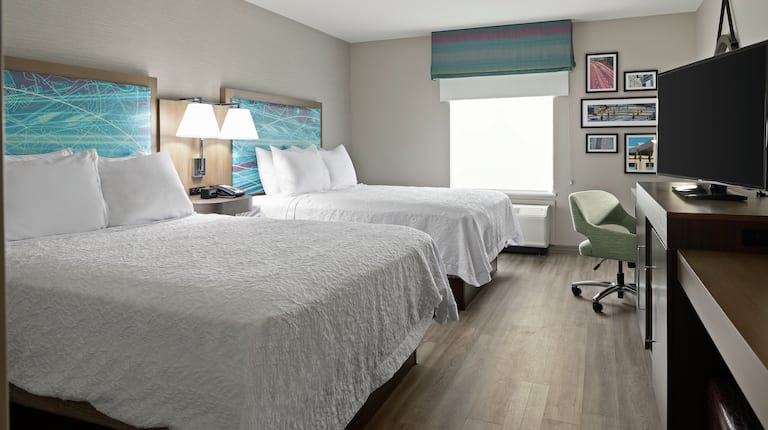 Guestroom with Two Queen Beds, Work Desk and Television