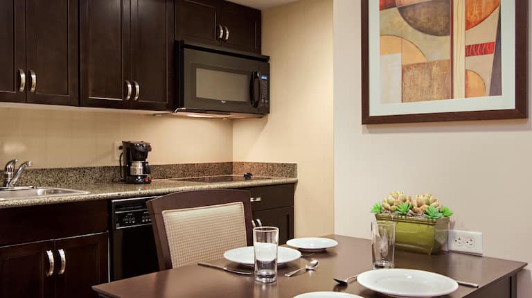 Suite Kitchen