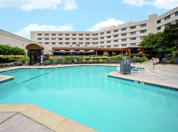 DoubleTree by Hilton Hotel Pleasanton at the Club - Image1