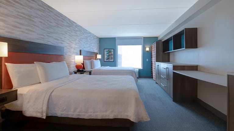 Suite With Double Queen Bedroom