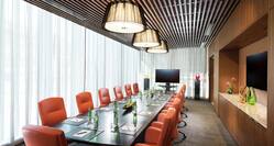 Independence Boardroom with Large Table and HDTV