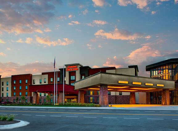 Hampton Inn and Suites Pittsburg Kansas Crossing - Image1