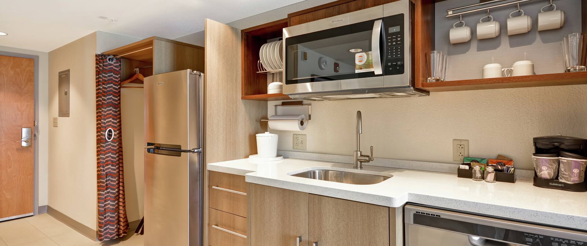 Suite with a Full sized Kitchen
