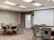 Paintbrush rounds Meeting room