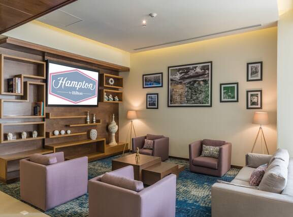 Hampton Inn and Suites by Hilton Salamanca Bajio - Image2