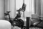 Pokoj s lůžkem King bed s rotopedem Peloton