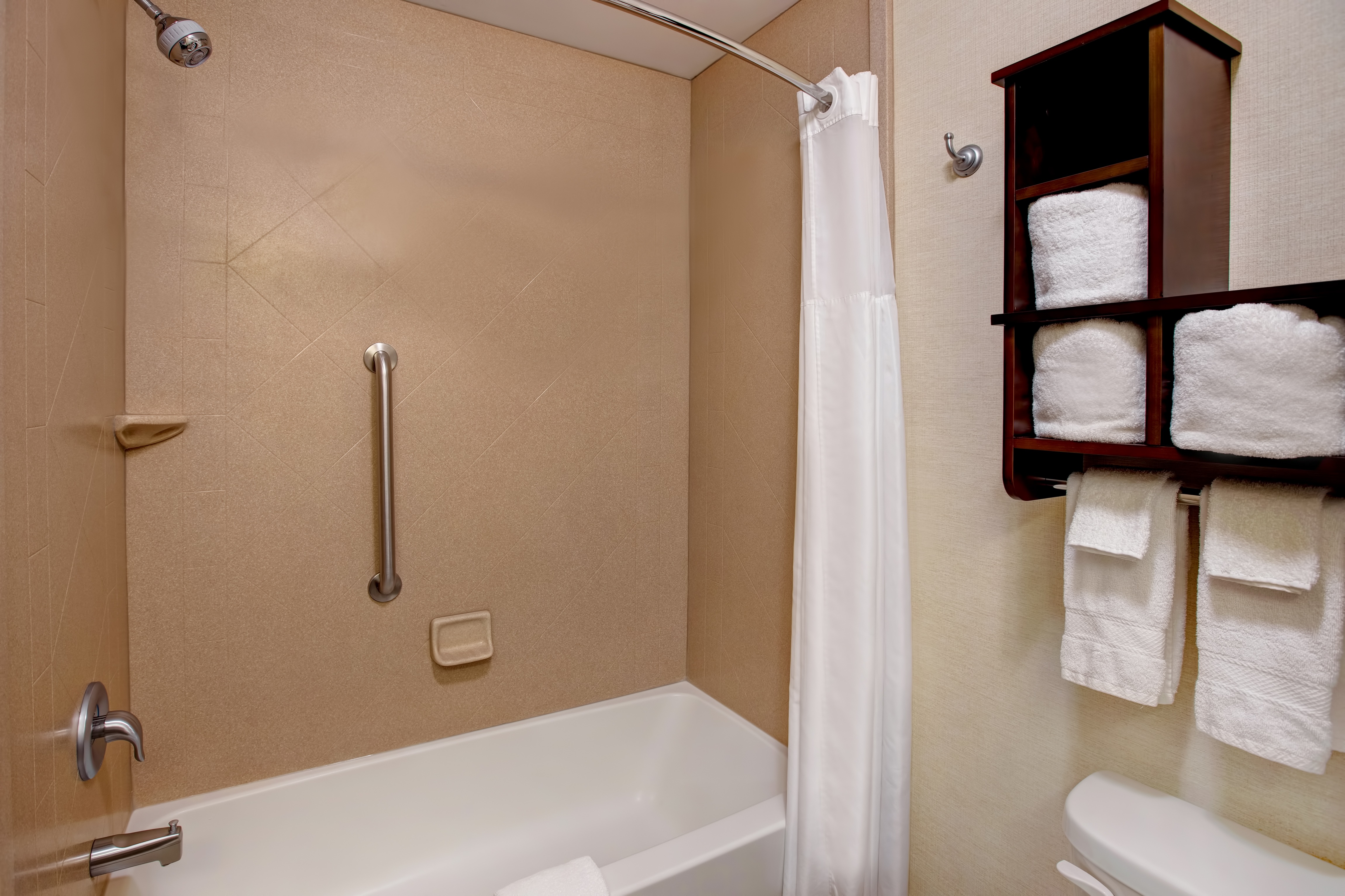 guest room bathroom with tub